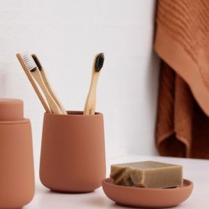 Zone Denmark - toothbrush cup.webp